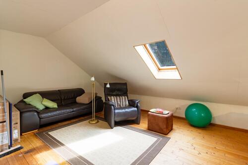 Studio 3 - 