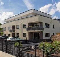 Moderne helle Wohnung mit Garten im KFW 40 Energiesparhaus in Top Wohnlage Trier Moderne helle Wohnung mit Garten im KFW 40 Energiesparhaus in Top Wohnlage Trier