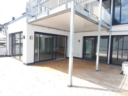 Terrasse - Kapitalanlage - Neuwertige hochwertig ausgestattete Wohnung Nähe Porta Nigra