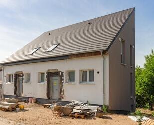Modernes großes Wohnhaus in gefragter Lage von Pluwig mit schöner Weitsicht