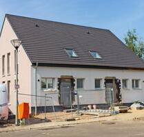 Neues großzügiges Einfamilienhaus in gefragter Lage von Pluwig mit herrlicher Weitsicht