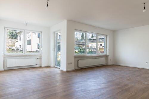 Wohnen 1 - Viel Platz für die große Familie - renoviertes Wohnhaus mit Wärmepumpe in Kell