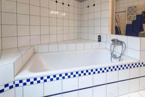 Badezimmer 1.1 - 