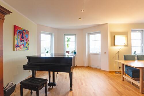 Wohnzimmer 1.1 - 6 Zimmer Zweifamilienhaus zur Miete in Gusterath