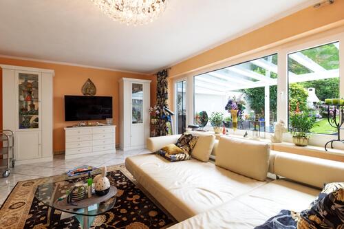 Wohnzimmer 1.1 - 6 Zimmer Reihenhaus zum Kaufen in Konz