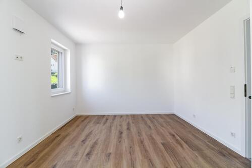 Schlafzimmer 2.1 - 
