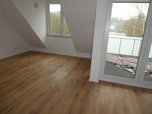 P1060058 - 3 Zimmer Dachgeschoßwohnung zum Kaufen in Bonn