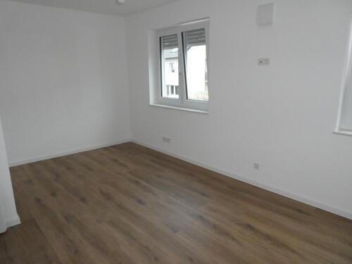 P1090703 - Anstatt Eigentumswohnung - Neues Reihenhaus Trier-Irsch mit toller Dachterrasse und Weitblick