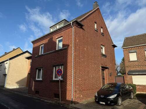 Foto - Haus zum Kaufen in Grevenbroich 319.000,00 € 128 m²