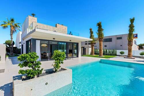 Foto - Haus zum Kaufen in Dehesa de Campoamor 1.500.000,00 € 196 m²