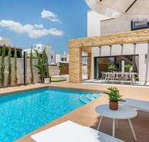 Haus zum Kaufen in Quesada 869.555,00 € 240 m²