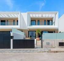 Haus zum Kaufen in Dolores 435.000,00 € 152 m²