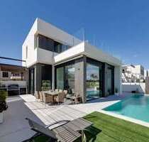 Haus zum Kaufen in Pilar de la Horadada 574.000,00 € 131 m²