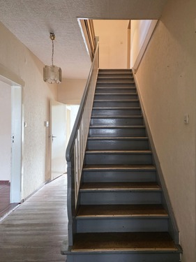 Treppe ins Dachgeschoss - 