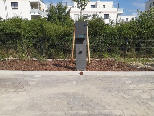 Stellplatz mit Ladesäule - 