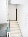 Treppenhaus - Erdgeschoßwohnung mit 66,00 m&sup2; in Neuss zum Kaufen