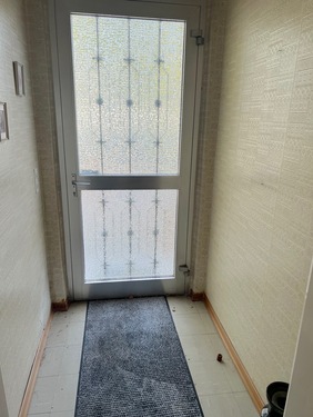 Eingangsbereich - 4 Zimmer Reihenmittelhaus zum Kaufen in Düsseldorf Urdenbach