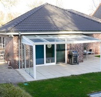 Essen, Bungalow, 5 Zi., 126m² Wfl., 760m² Grst., Energie A+, Doppel-Carport+Grg.+5 Stellpl.