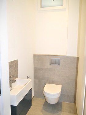 WC mit Oberlicht / Tageslicht - 