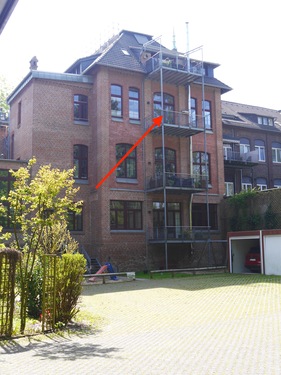 Rückansicht - SG, komfortable 85m² 2 Zi. Loftwohnung in Zentrumsnähe, Balkon, Stellplatz, Einbauküche