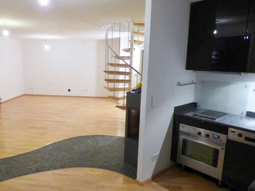 Wohnraum I - Terrassenwohnung mit 117,10 m&sup2; in München zum Kaufen