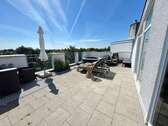Dachterrasse aktuell - 2.5 Zimmer Dachgeschoßwohnung zum Kaufen in München