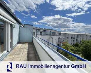 Sofort frei - Dachterrassen-Wohnung, 2 Zi. plus Wohnküche (Erbpacht) - München Bogenhausen