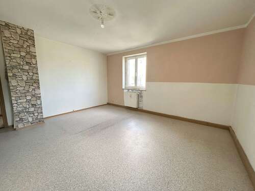 Wohnzimmer_freistehende Whg - 