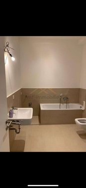 original-CFB40EBF-1822-450C-BAE3-8107C9F41FF5 - 