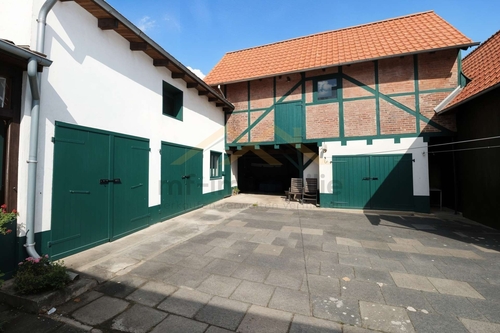 Magdeburger Straße Grasleben - Einfamilienhaus mit 200,00 m&sup2; in Grasleben zum Kaufen