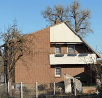 1-2 Familienhaus in ruhiger Lage 182 m2 in Grasleben