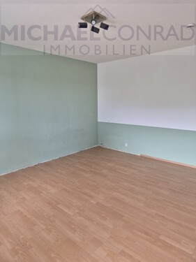 Wohnzimmer - 3.5 Zimmer Etagenwohnung in Sulzbach/Saar