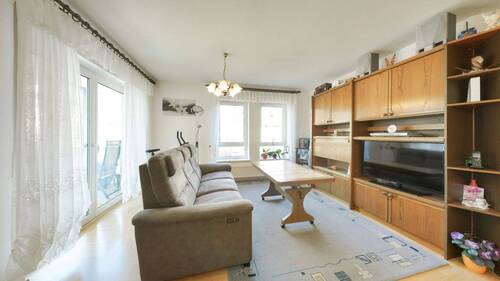 Wohnen_Essen - 4 Zimmer Etagenwohnung zum Kaufen in Oberkochen