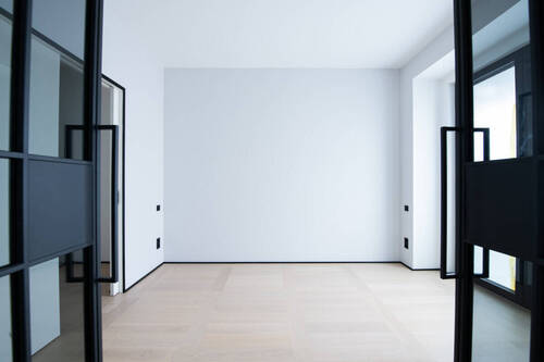 Zimmer 2 - 