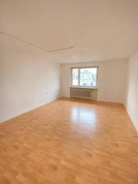 Zimmer 2 - 