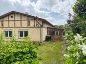 Wohnhaus mit Eingangsbereich - 5 Zimmer Doppelhaushälfte in THELKOW