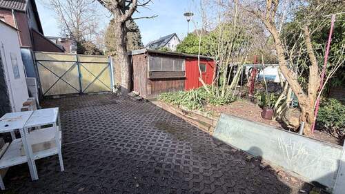 Platz für ein Wohnmobil - 