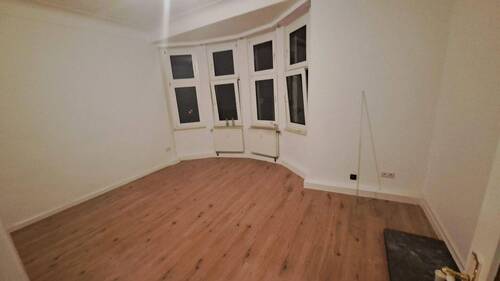 Bild 3 - 1 Zimmer Mehrfamilienhaus, Wohnhaus in Solingen