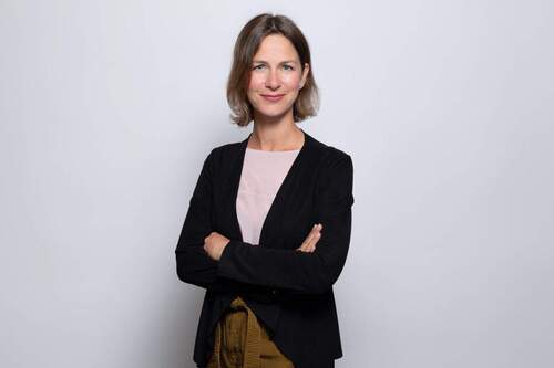 Immobilienprofi vor Ort Julia Fiedler - 8 Zimmer Mehrfamilienhaus, Wohnhaus zum Kaufen in Wiernsheim