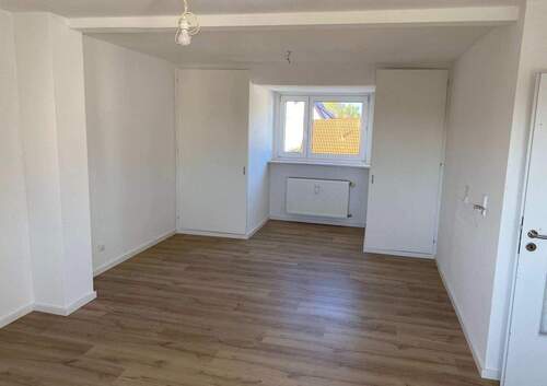 Wohnen mit Schrankeinbauten.pdf1 - 1 Zimmer Etagenwohnung in Nürnberg