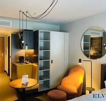 All Inclusive, Urban High Level Design Apartment mit Balkon - München