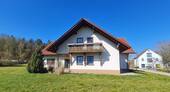 Objektansicht - Gepflegtes Einfamilienhaus mit Einlieger-Wohnung -Direkt am Golfplatz LAUTERHOFEN
