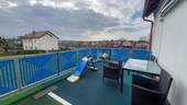 Balkon, sonnig, mit Markise - 