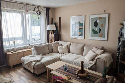 Wohnzimmer - (KI generiert) - 