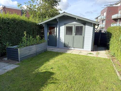 gr. Holzgartenhaus - 
