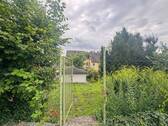 Zugang von hinten mit hinzuerwerbbarem Bauland - 