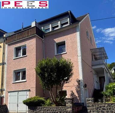 Bild 1 - TOP LAGE Einfamilienhaus mit Einliegerwohnung + vermietetes Apartment in Linz am Rhein