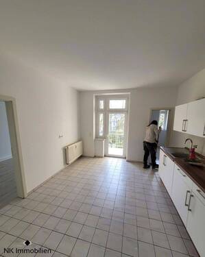 Küche, Balkonzugang - 