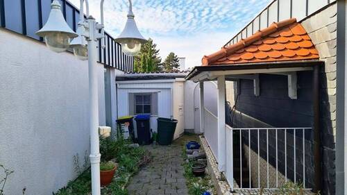 Seite - 4 Zimmer Bungalow in Köln - Rondorf