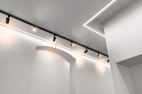 Lichtinstallation - 3 Zimmer Etagenwohnung zum Kaufen in Berlin